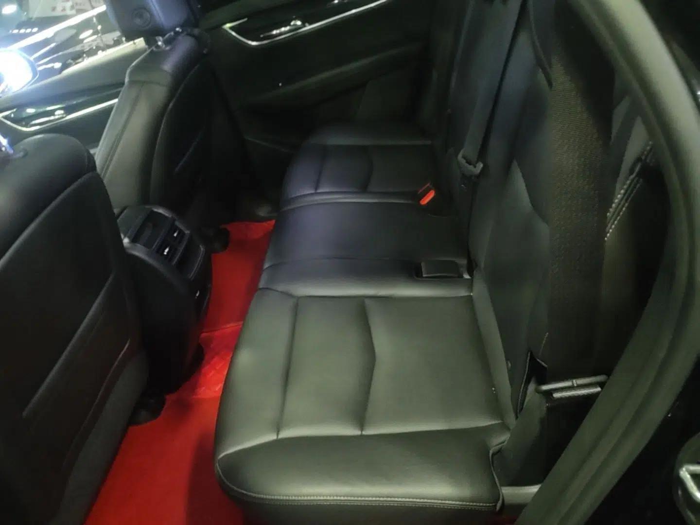 Cadillac XT5 2022 2.0T Four-Wheel Drive Luxury Version — миниатюра 20