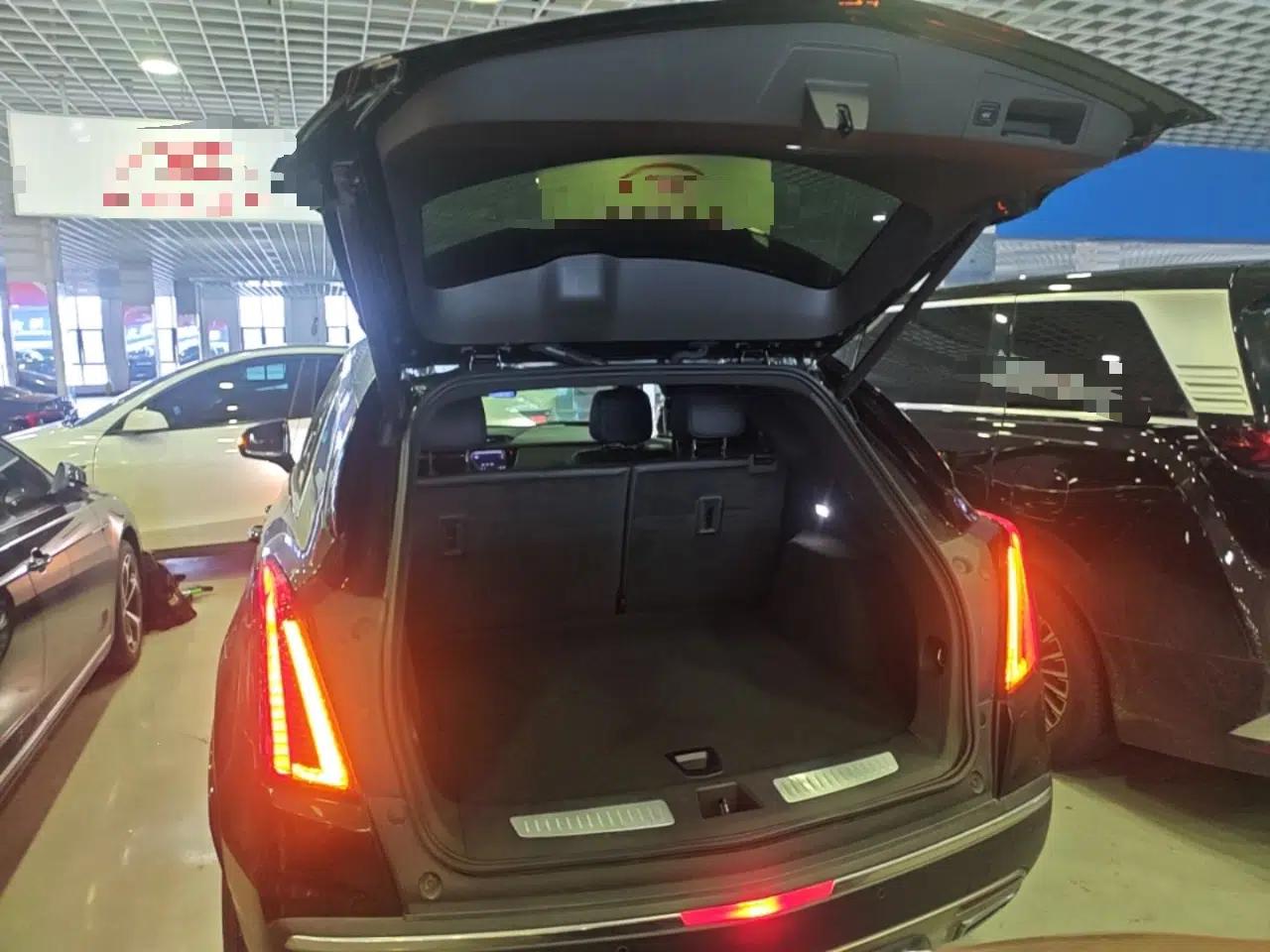 Cadillac XT5 2022 2.0T Four-Wheel Drive Luxury Version — миниатюра 22