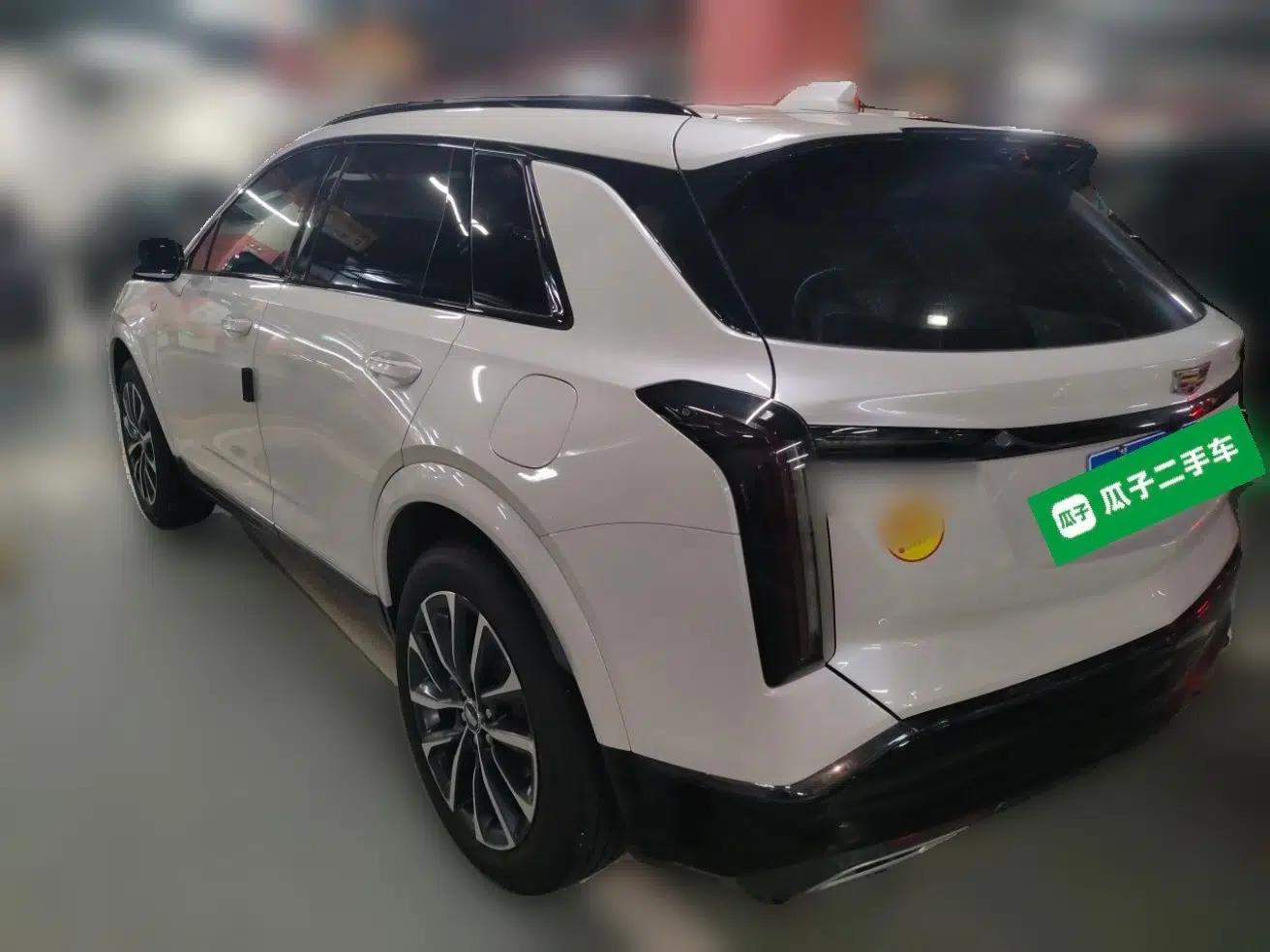 Cadillac XT5 2025 2.0T Prestige Version — миниатюра 4