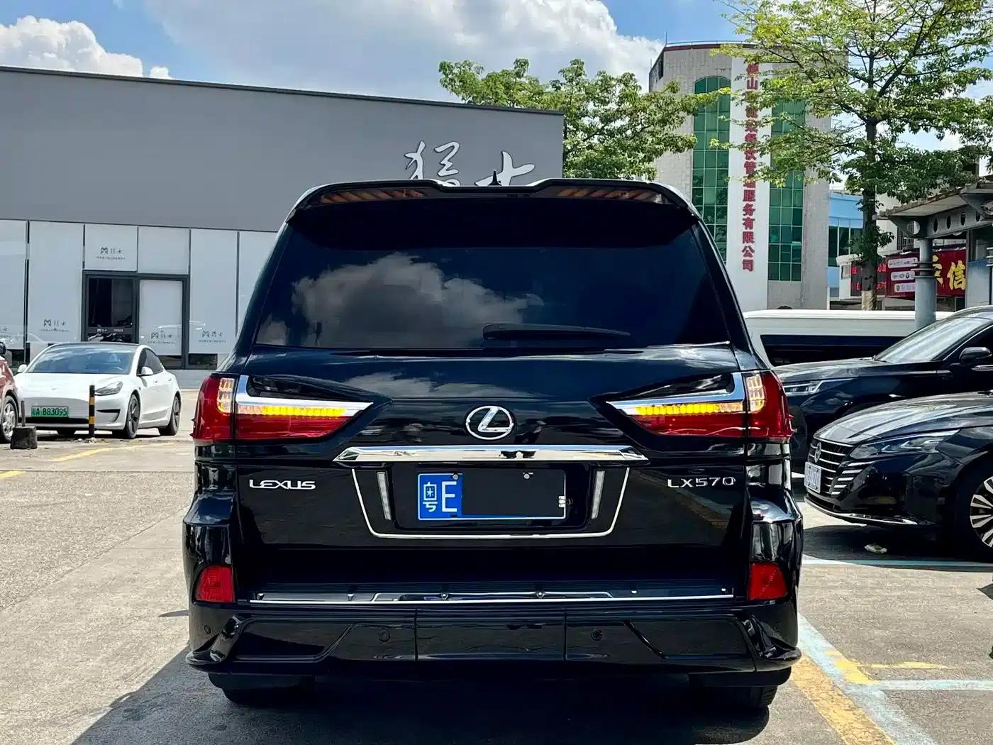 Lexus LX 2009 570 — миниатюра 5