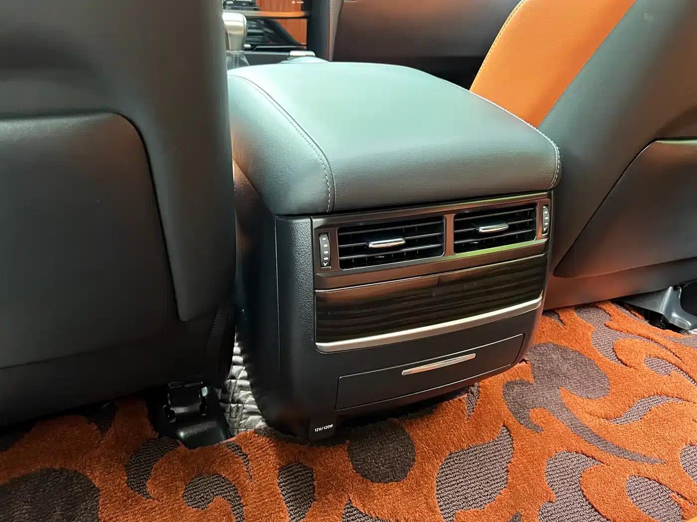 Lexus LX 2019 570 Pinnacle Edition — миниатюра 14