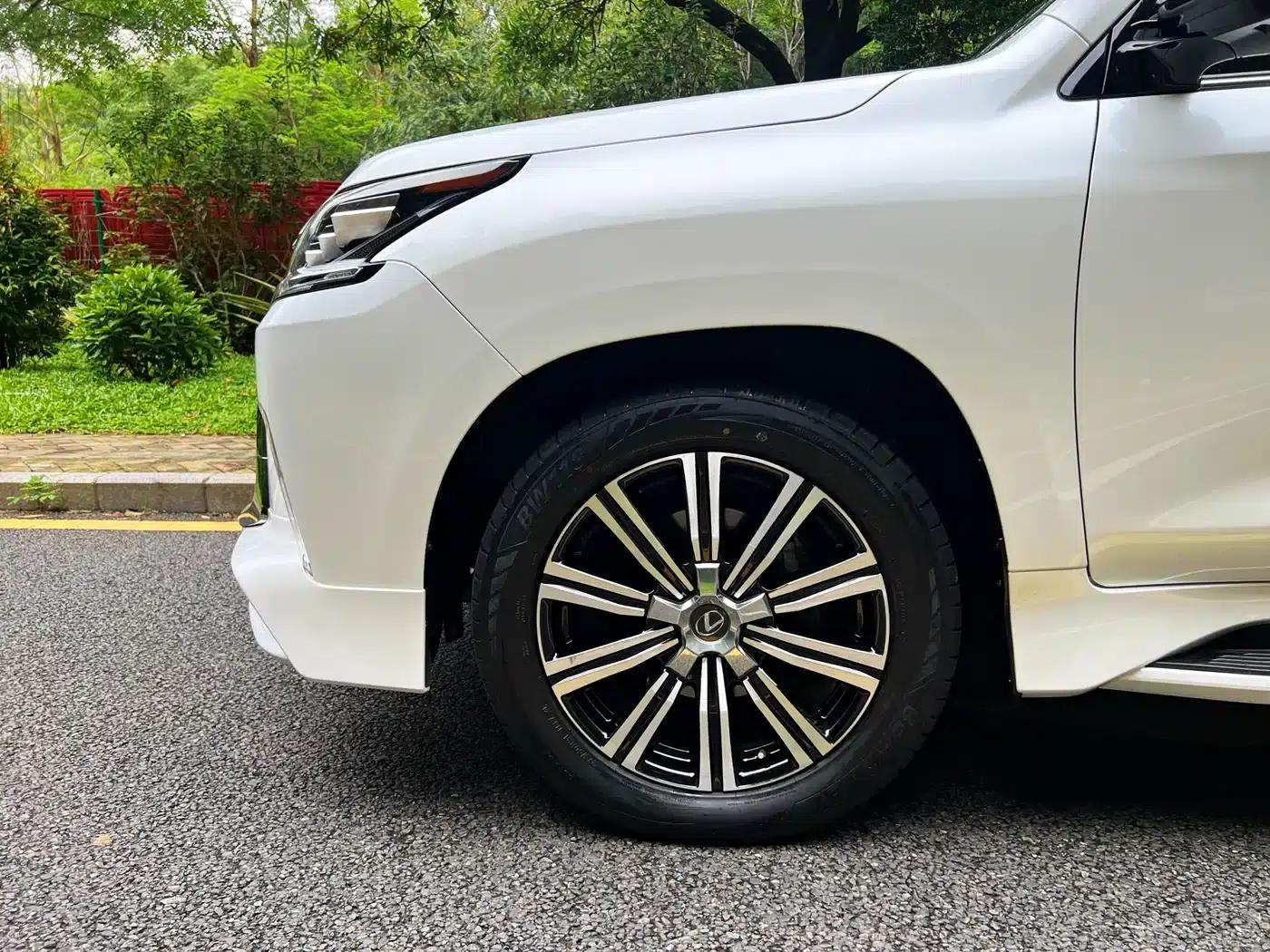 Lexus LX 2019 570 Pinnacle Edition — миниатюра 17
