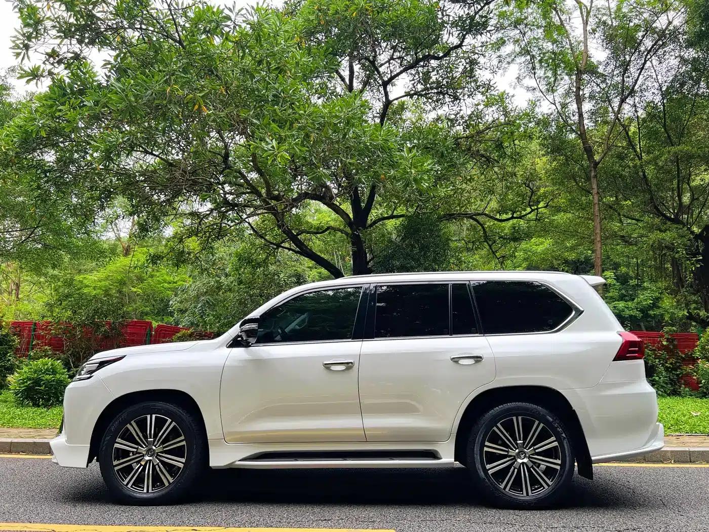 Lexus LX 2019 570 Pinnacle Edition — миниатюра 21