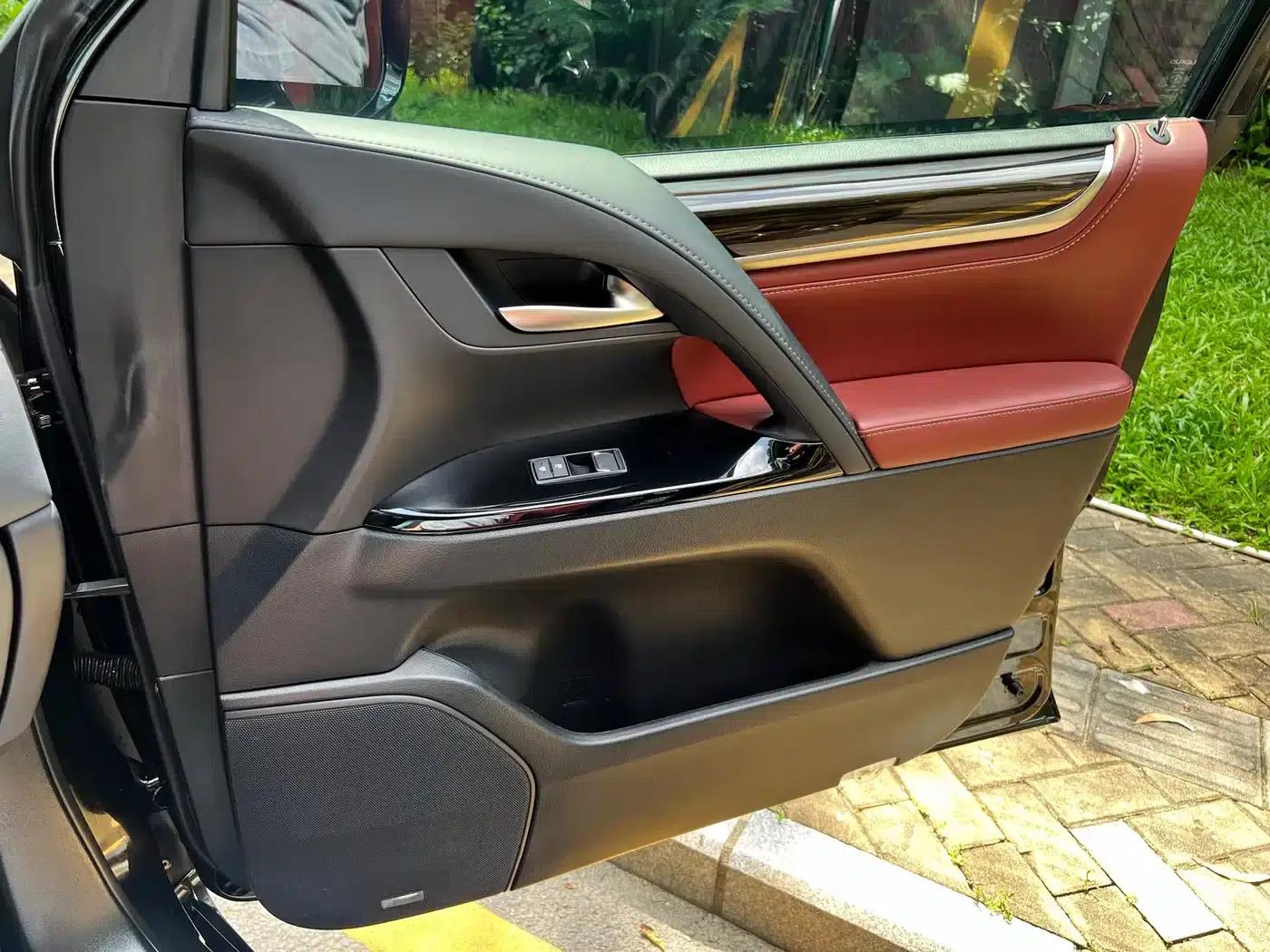 Lexus LX 2019 570 Premium Luxury Edition — миниатюра 13