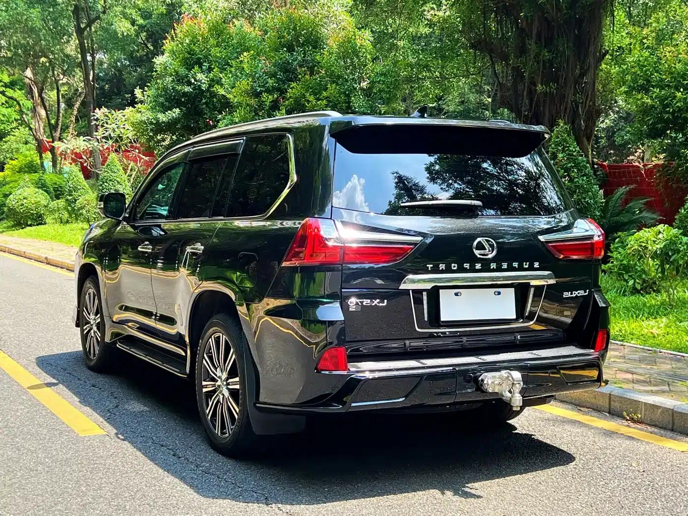 Lexus LX 2019 570 Premium Luxury Edition — миниатюра 17