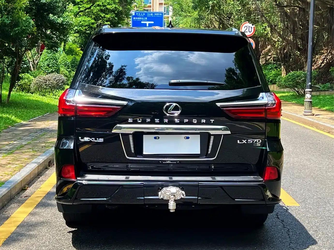 Lexus LX 2019 570 Premium Luxury Edition — миниатюра 18
