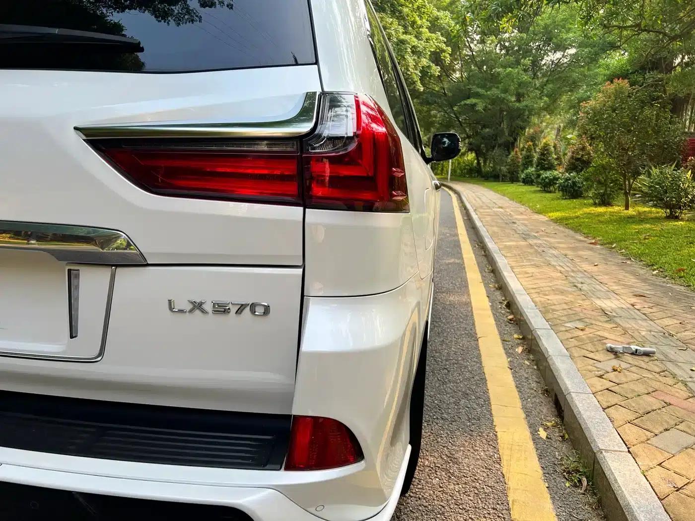Lexus LX 2019 570 Pinnacle Edition — миниатюра 17