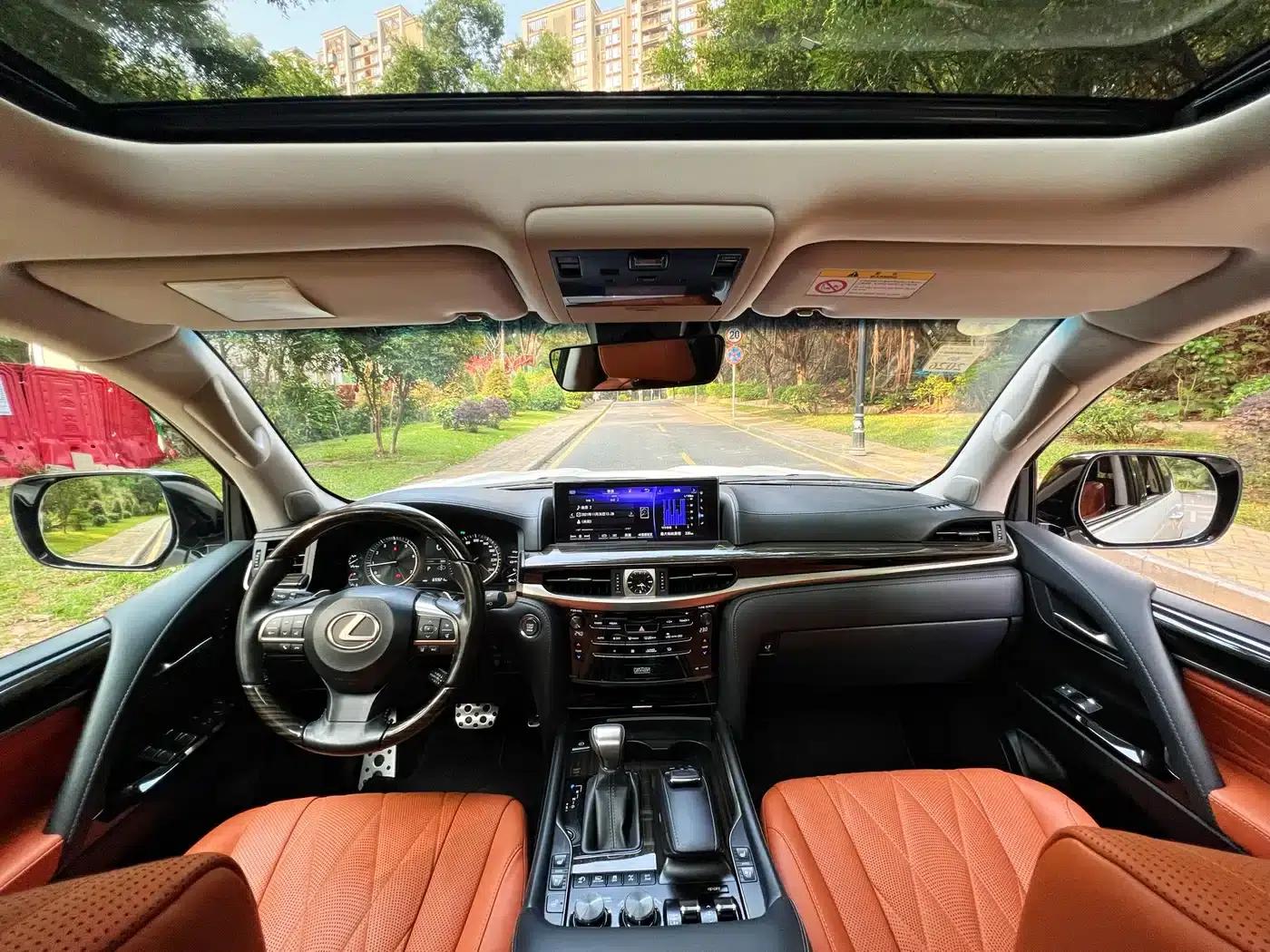 Lexus LX 2019 570 Pinnacle Edition — миниатюра 4