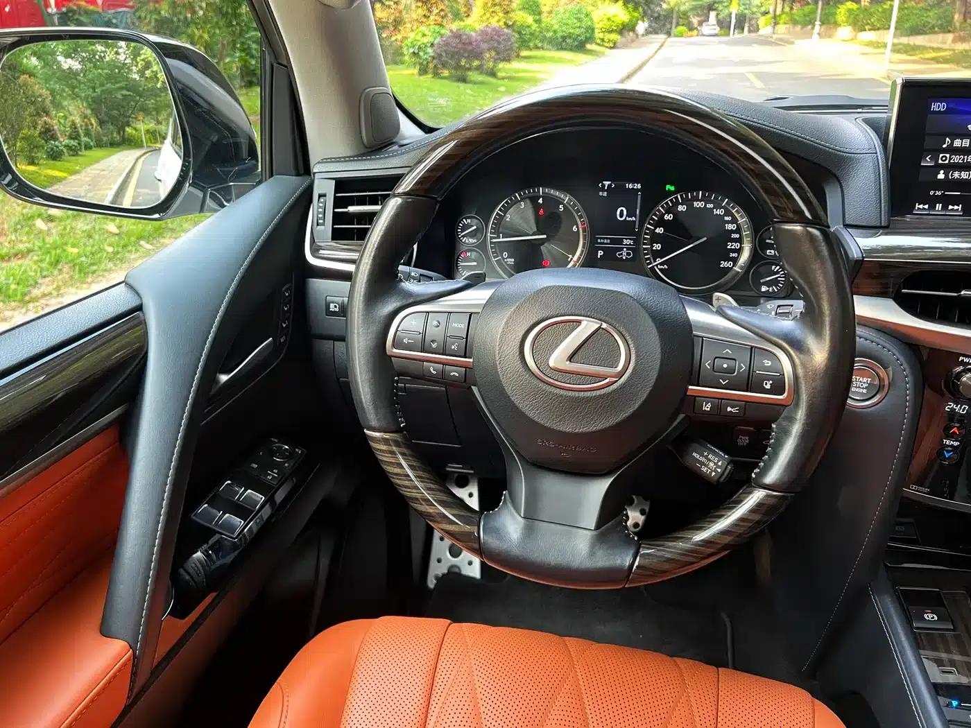Lexus LX 2019 570 Pinnacle Edition — миниатюра 7