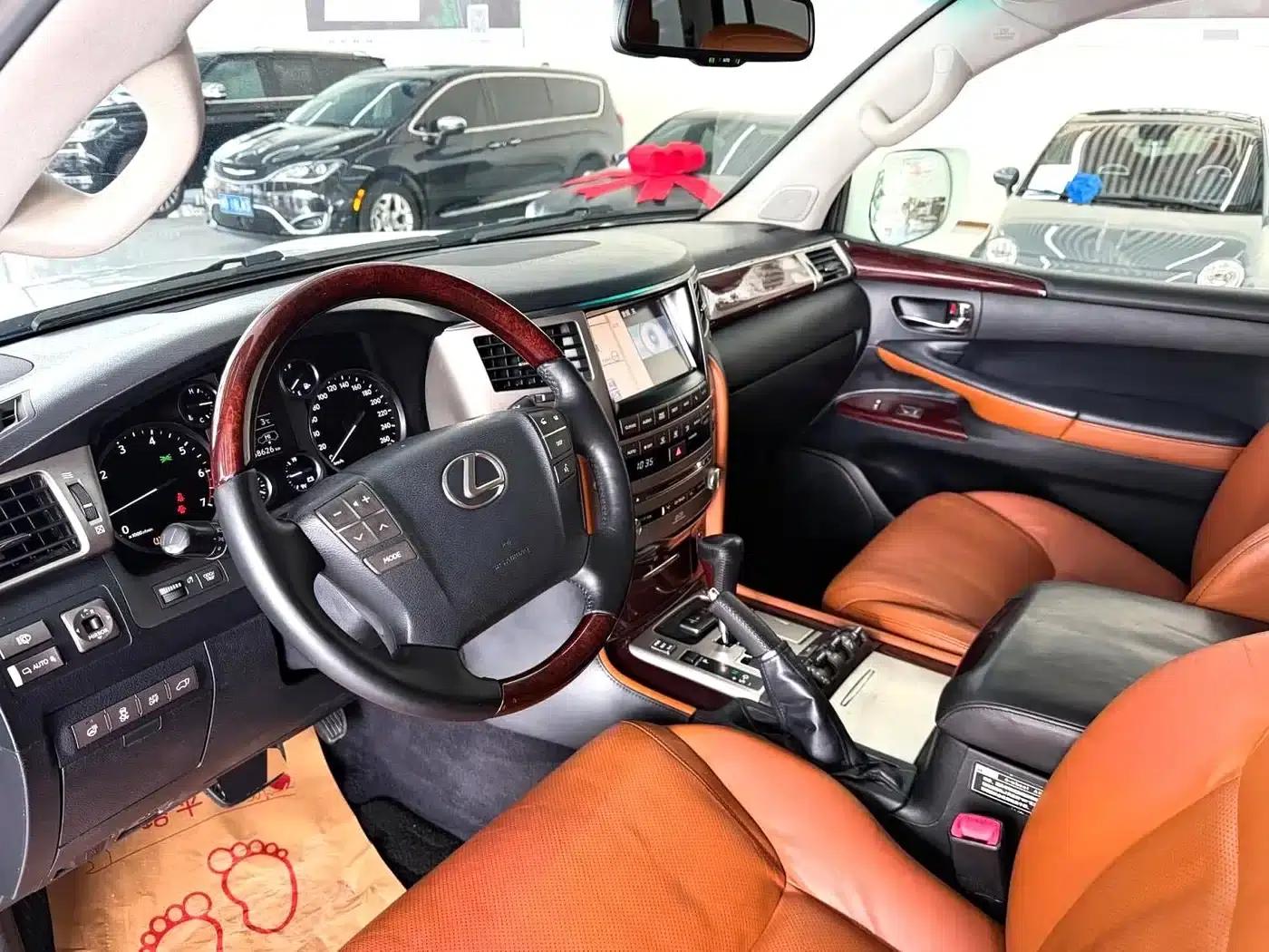 Lexus LX 2013 570 — миниатюра 6