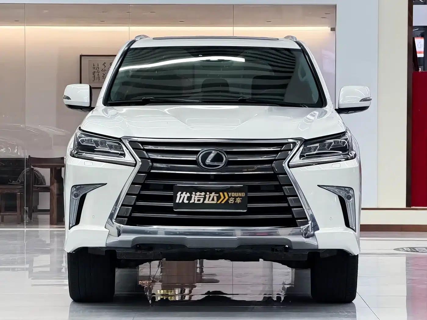 Lexus LX 2019 570 Premium Luxury Edition — миниатюра 2