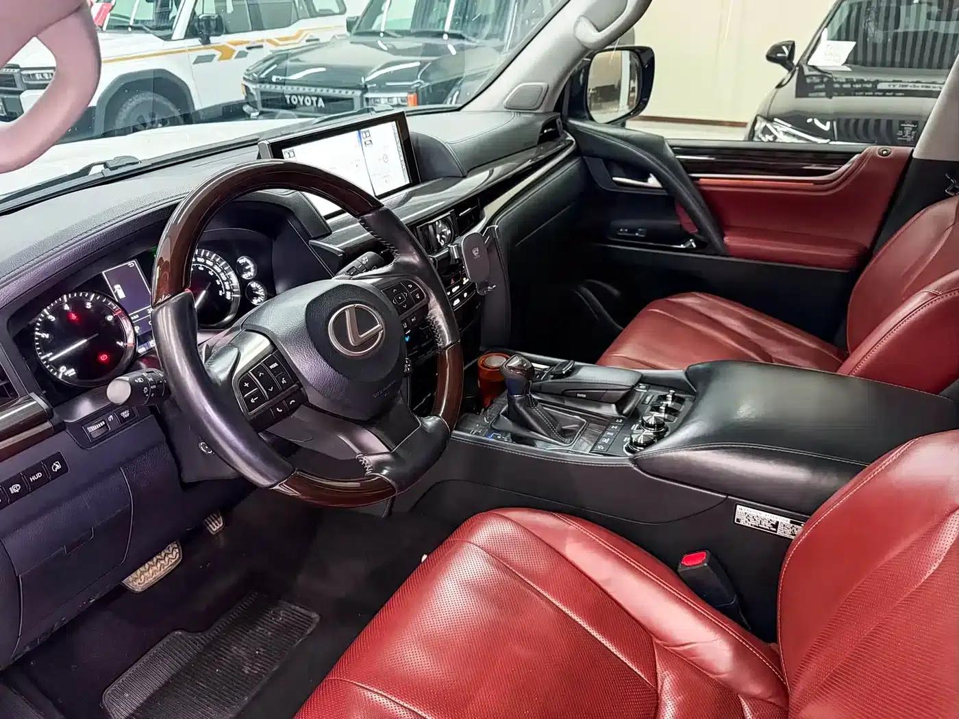 Lexus LX 2019 570 Premium Luxury Edition — миниатюра 6