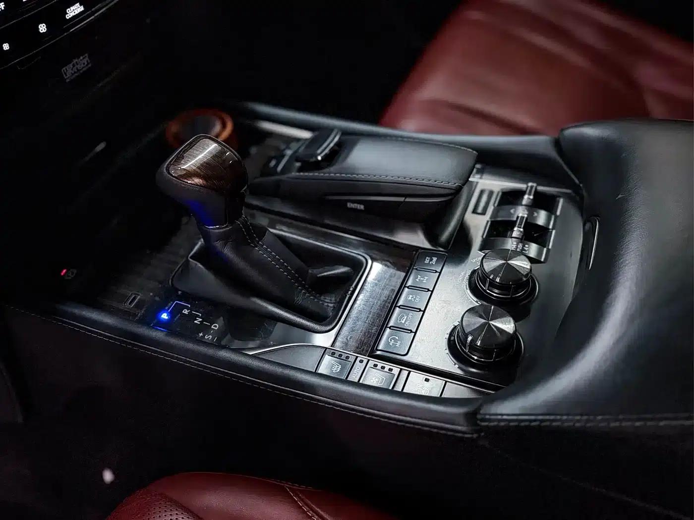 Lexus LX 2019 570 Premium Luxury Edition — миниатюра 10