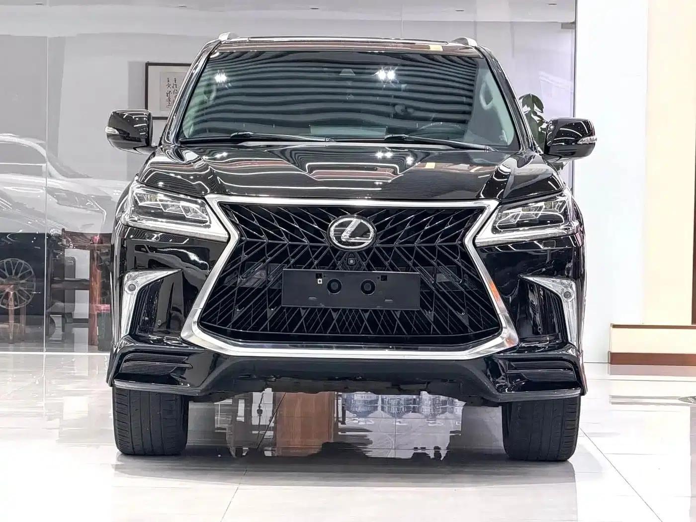 Lexus LX 2019 570 Premium Luxury Edition — миниатюра 2