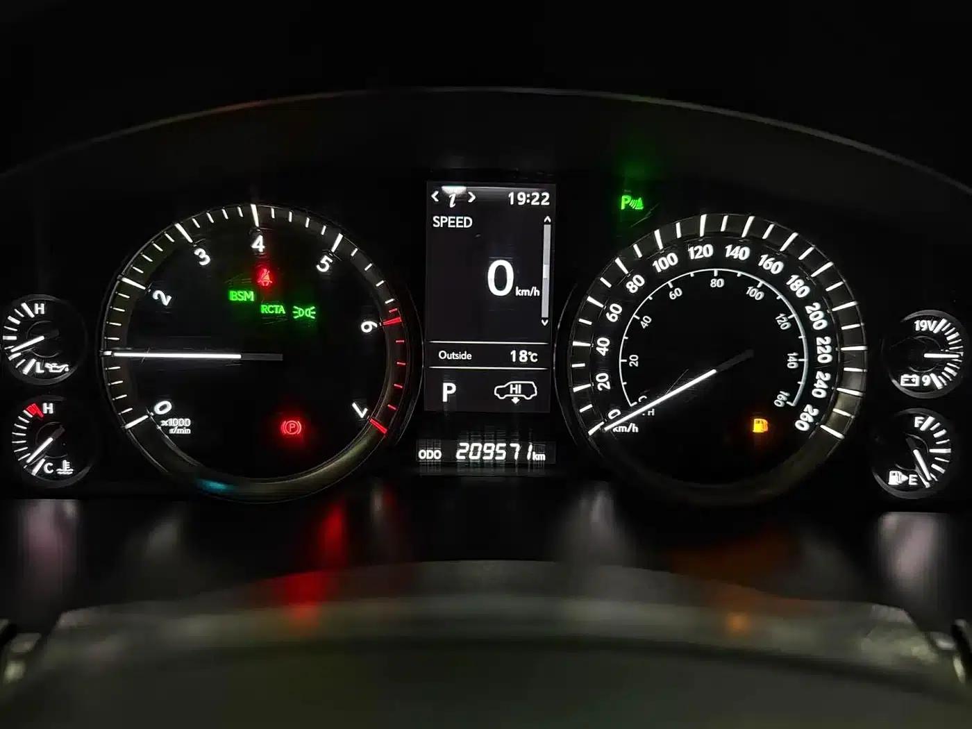 Lexus LX 2019 570 Premium Luxury Edition — миниатюра 11