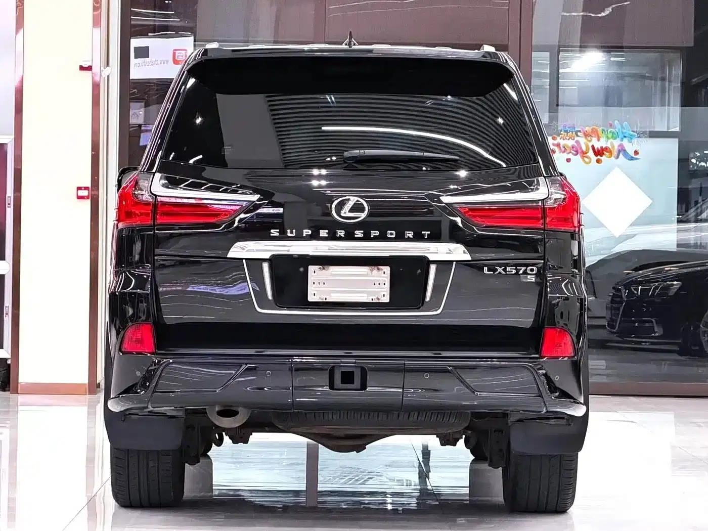 Lexus LX 2019 570 Premium Luxury Edition — миниатюра 3
