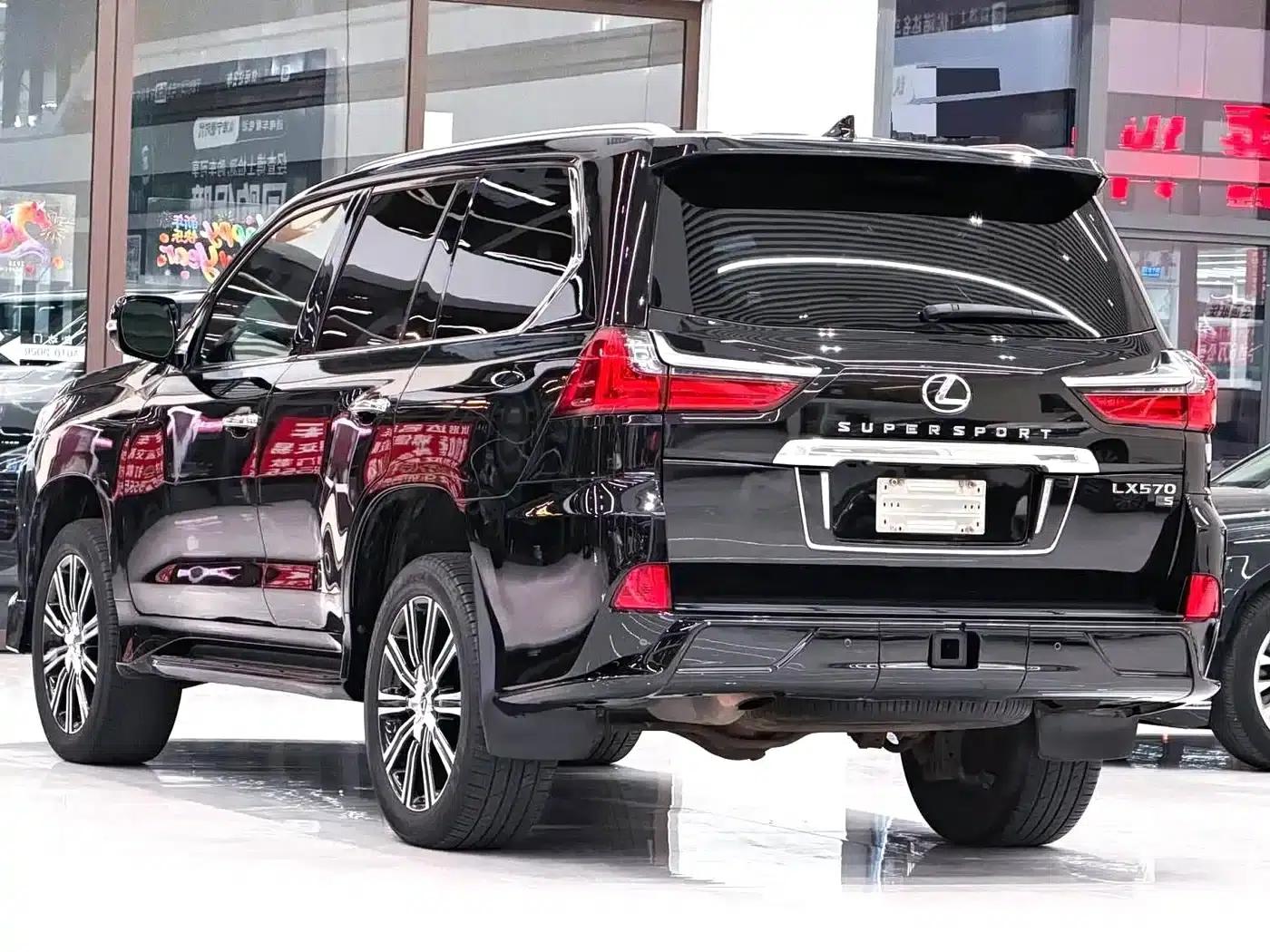 Lexus LX 2019 570 Premium Luxury Edition — миниатюра 4