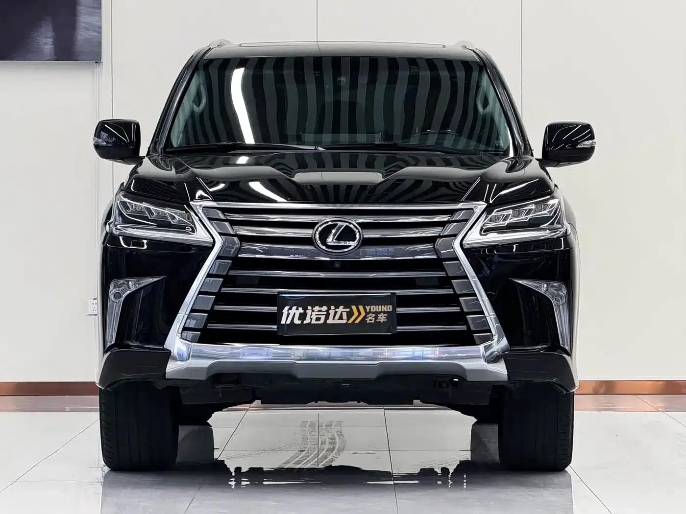 Lexus LX 2019 570 Dynamic Luxury Edition — миниатюра 2