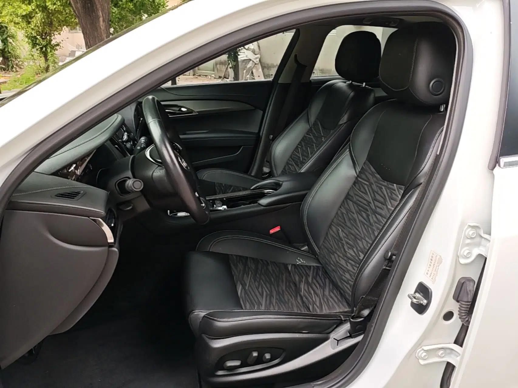Cadillac ATS-L 2014 25T Comfort Model — миниатюра 17