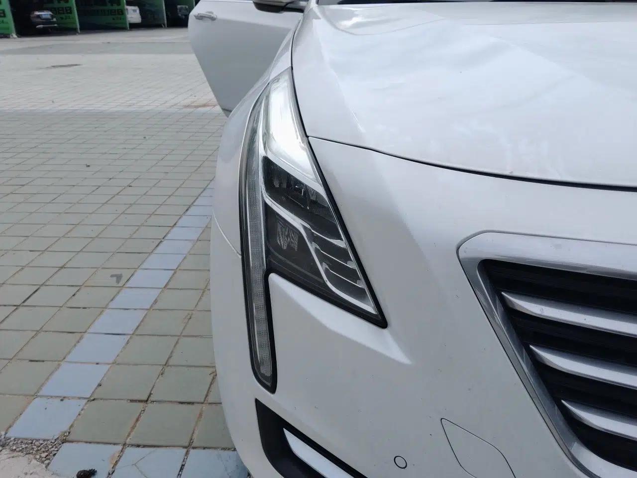 Cadillac CT6 2016 40T Luxury Model — миниатюра 7