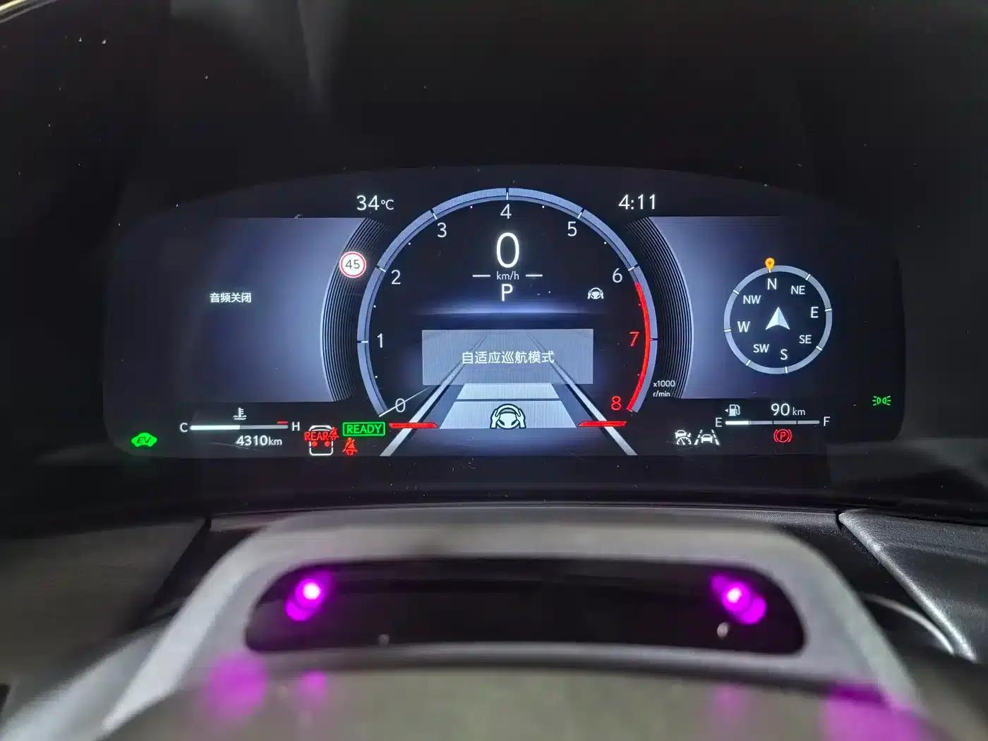 Lexus LM 500h 2025 Four-Seat Executive Edition — миниатюра 6