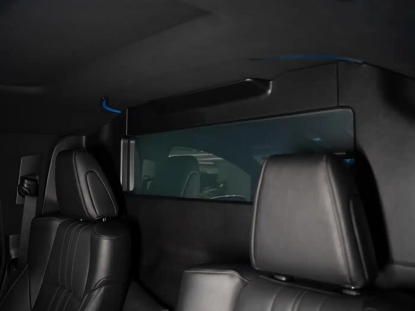 Lexus LM 2020 300h Four-Seat Executive Edition — миниатюра 21