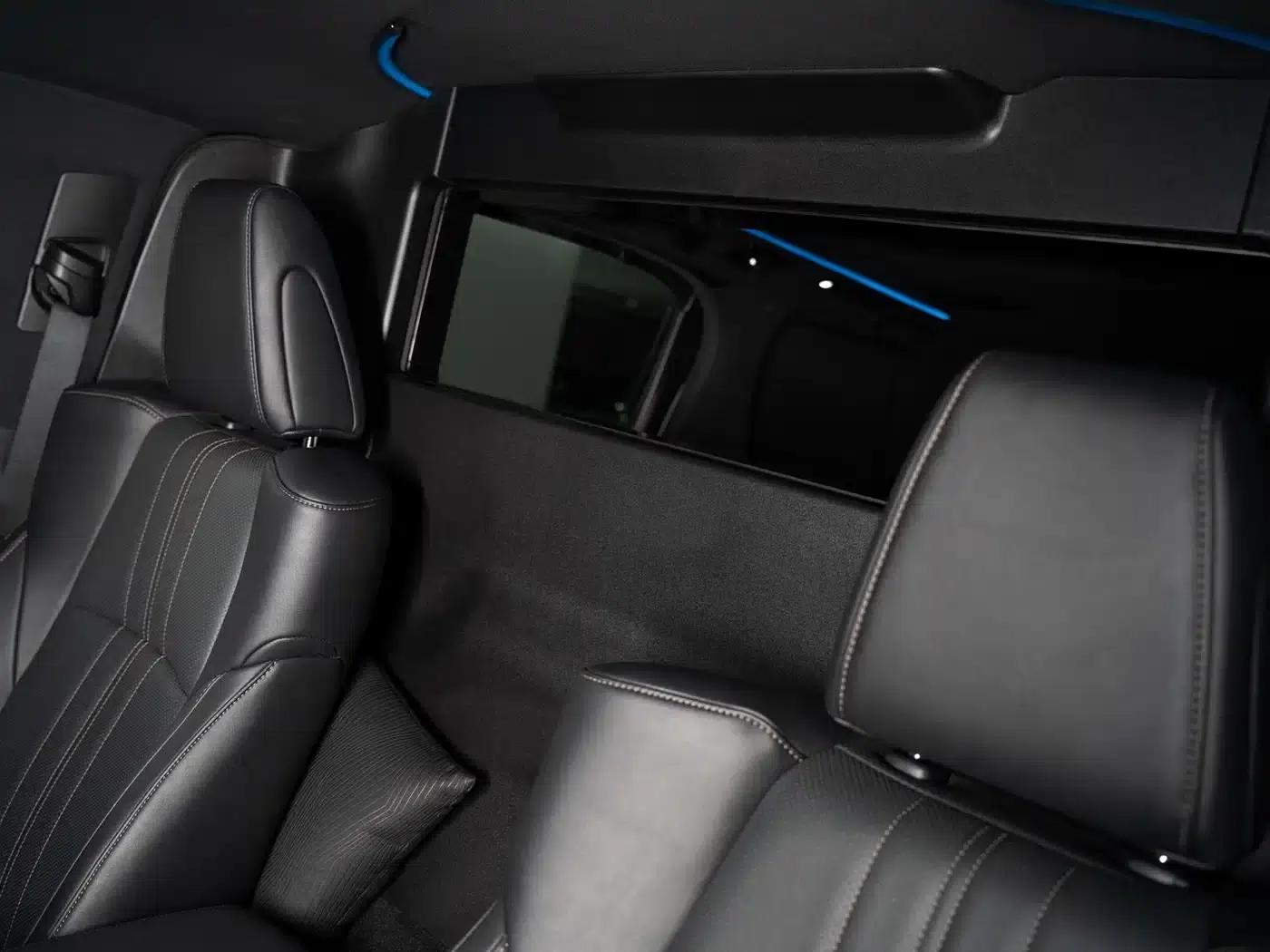 Lexus LM 2020 300h Four-Seat Executive Edition — миниатюра 22