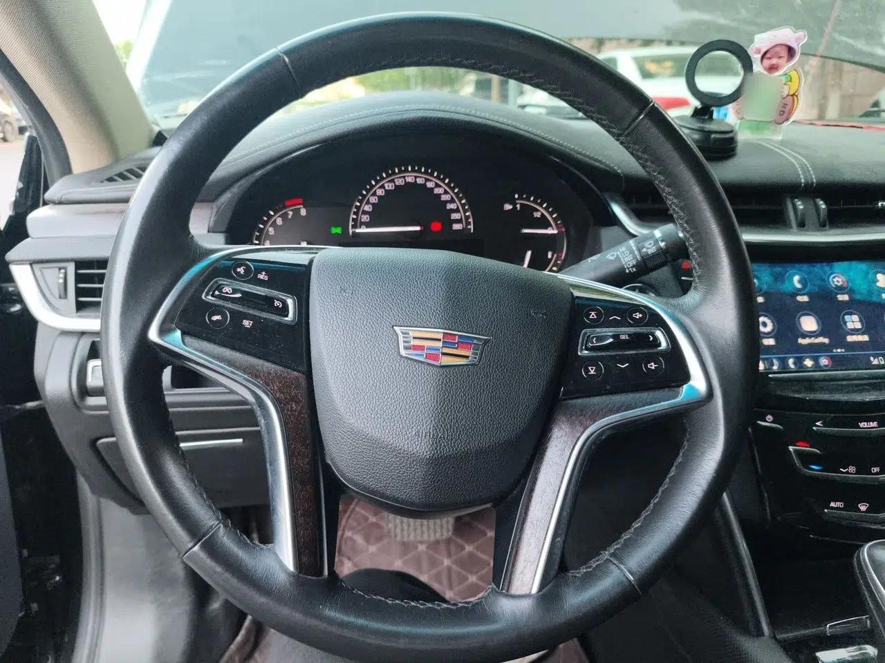 Cadillac XTS 2018 28T Elite Edition — миниатюра 10