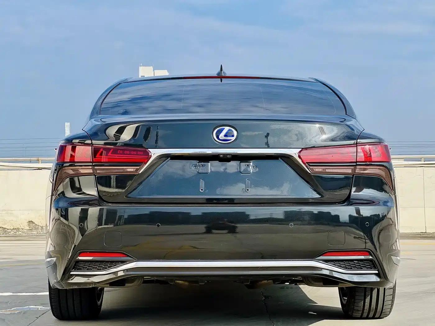 Lexus LS 500h Executive Edition 2021 — миниатюра 12
