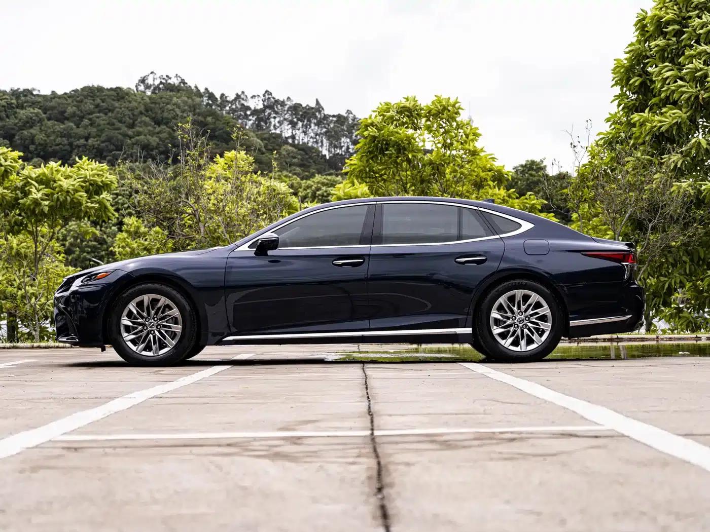 Lexus LS 2018 500h Luxury Edition (China V emission standard) — миниатюра 4