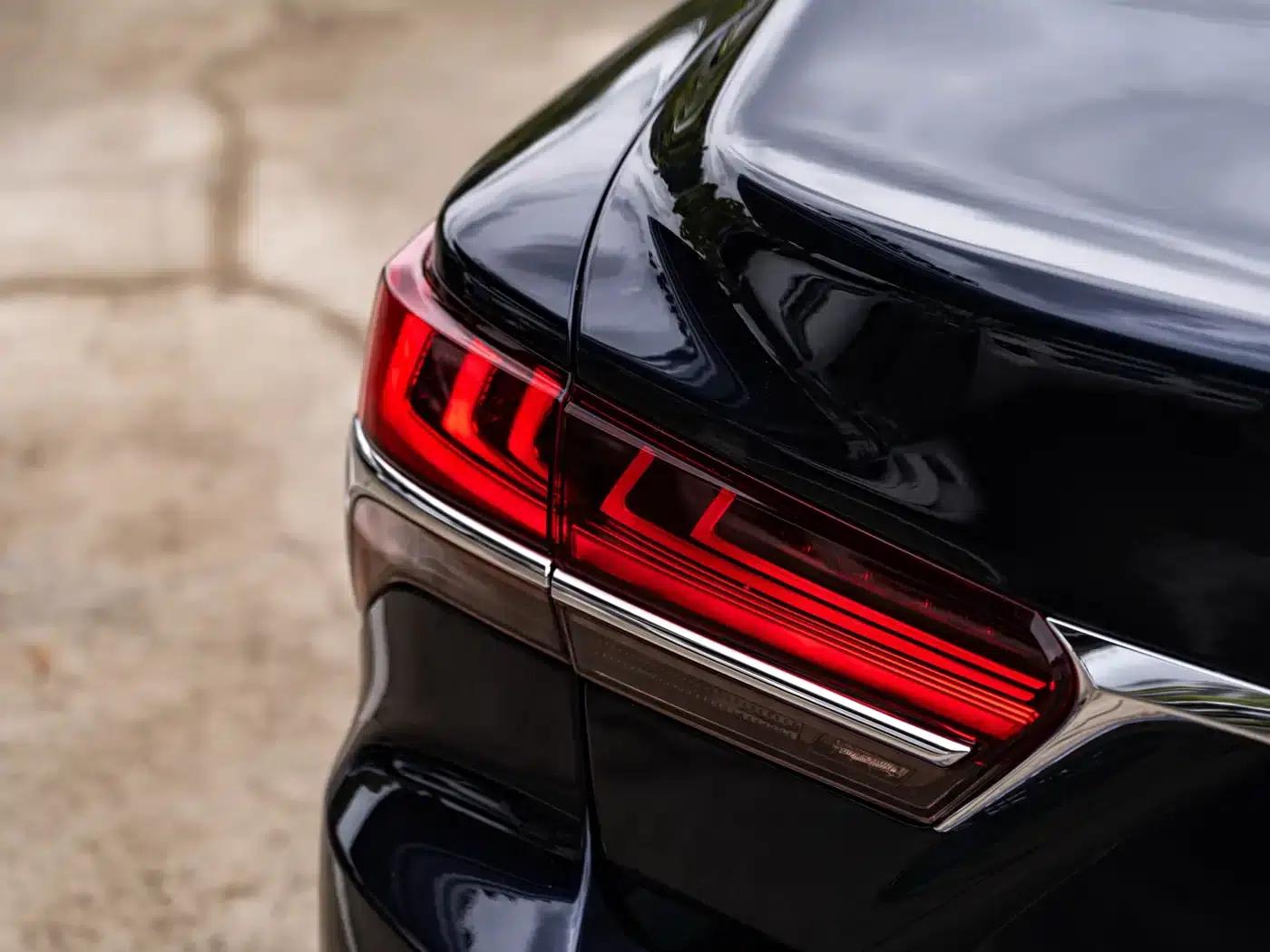 Lexus LS 2018 500h Luxury Edition (China V emission standard) — миниатюра 7