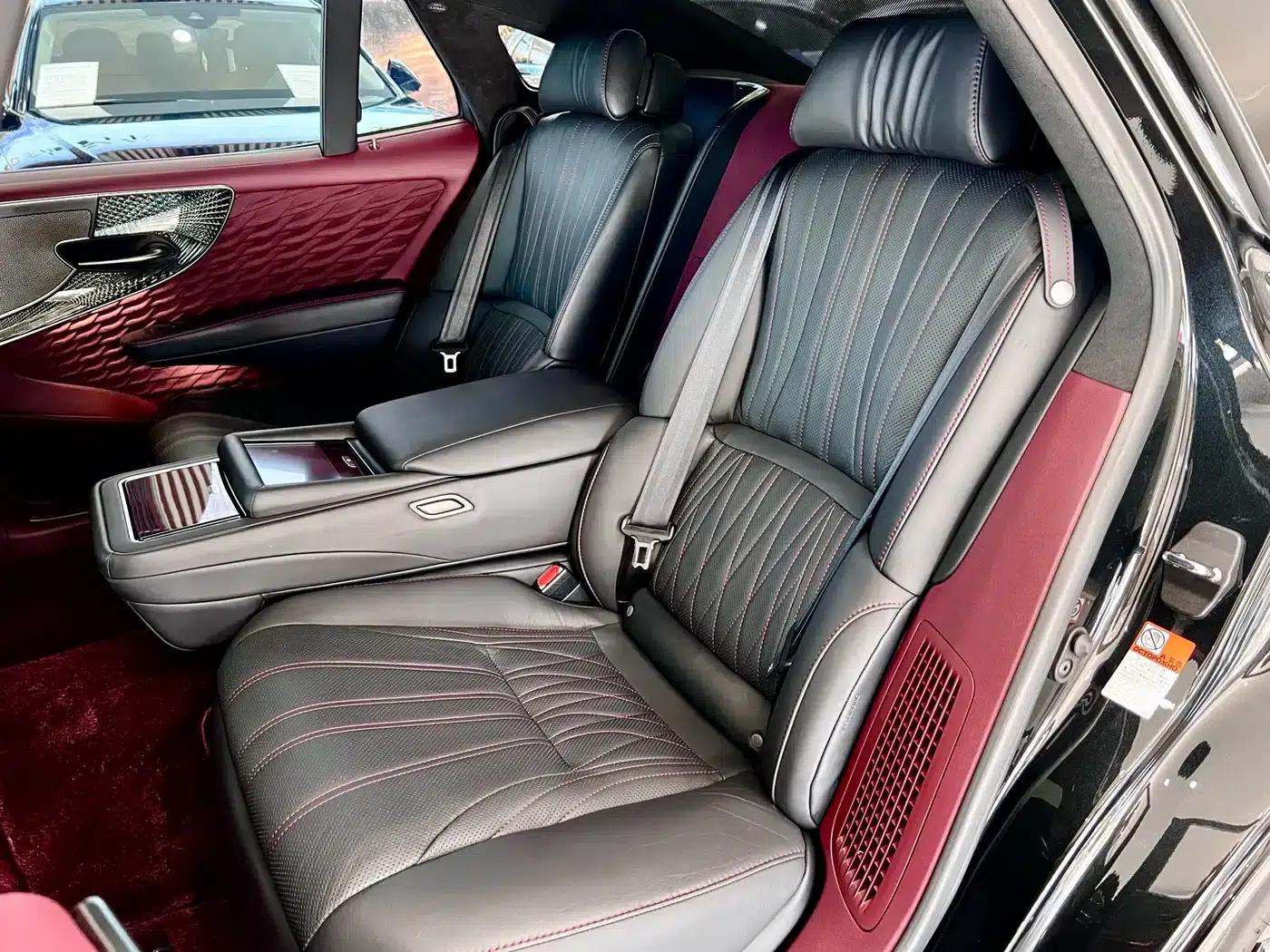 Lexus LS 500h Executive Edition 2021 — миниатюра 11