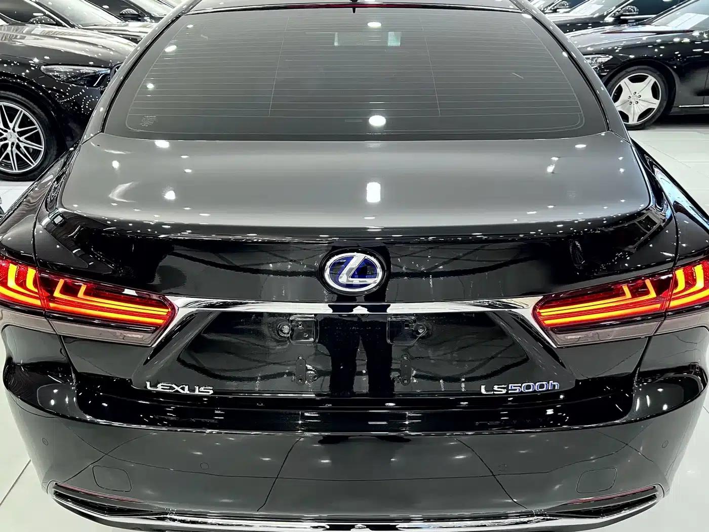 Lexus LS 500h Executive Edition 2021 — миниатюра 5