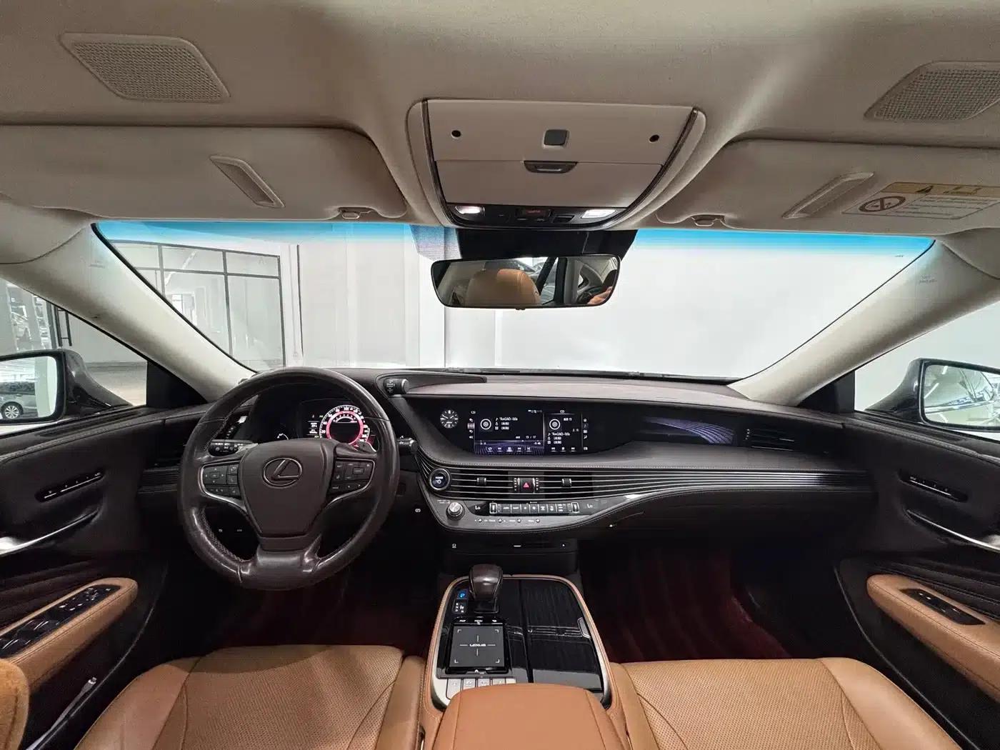 Lexus LS 2018 500h Premium Edition (China V Emission Standard) — миниатюра 4