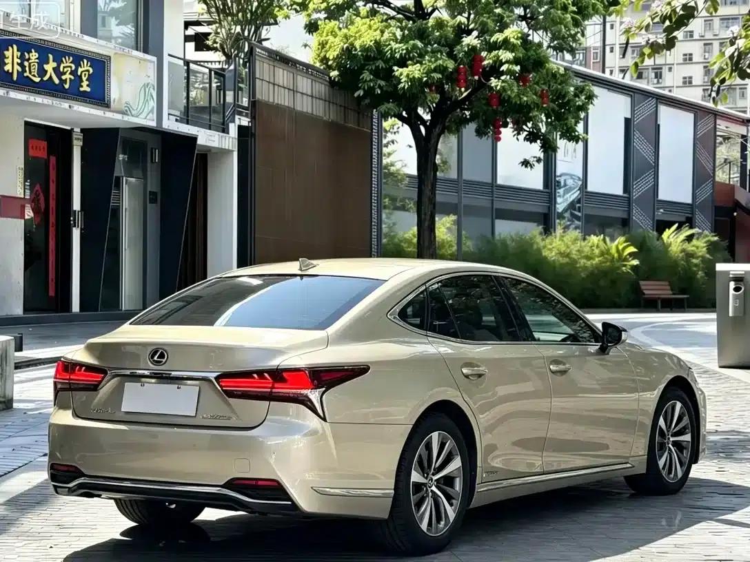 Lexus LS 2018 500h Premium Edition (China V Emission Standard) — миниатюра 8