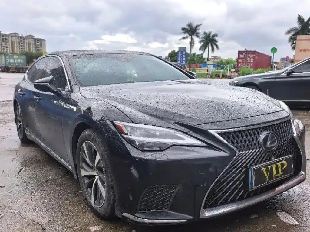 Lexus LS 500h Executive Edition 2021 — миниатюра 3