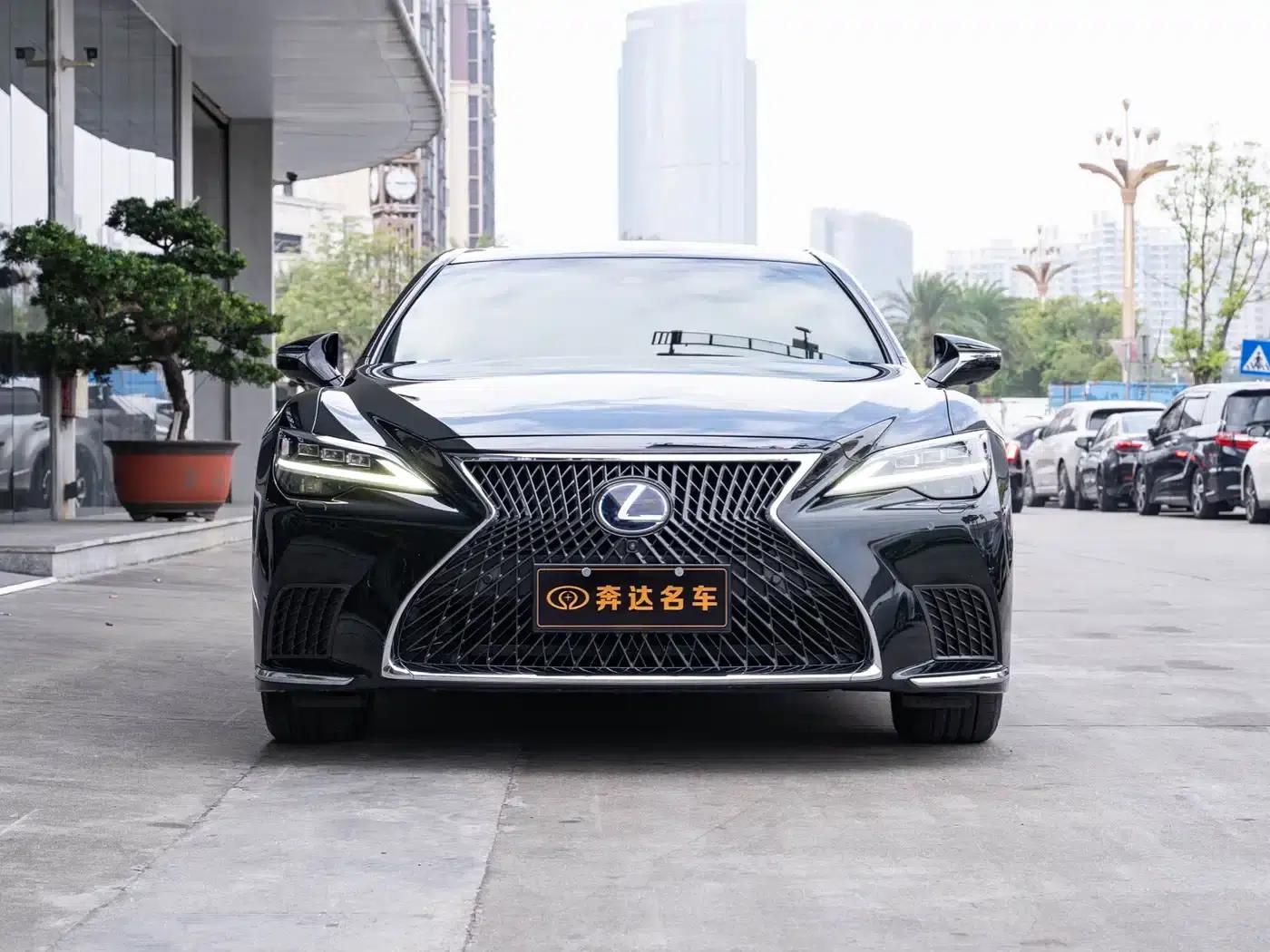 Lexus LS 2021 500h Luxury Edition — миниатюра 2
