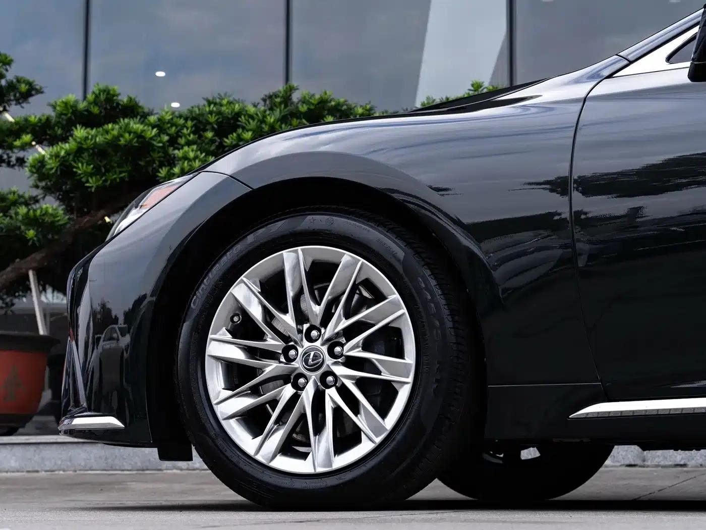 Lexus LS 2021 500h Luxury Edition — миниатюра 8