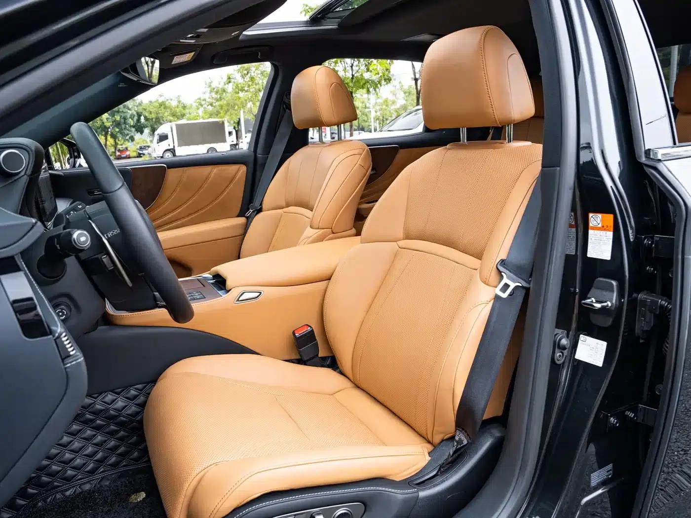 Lexus LS 2023 500h Premium Edition — миниатюра 11
