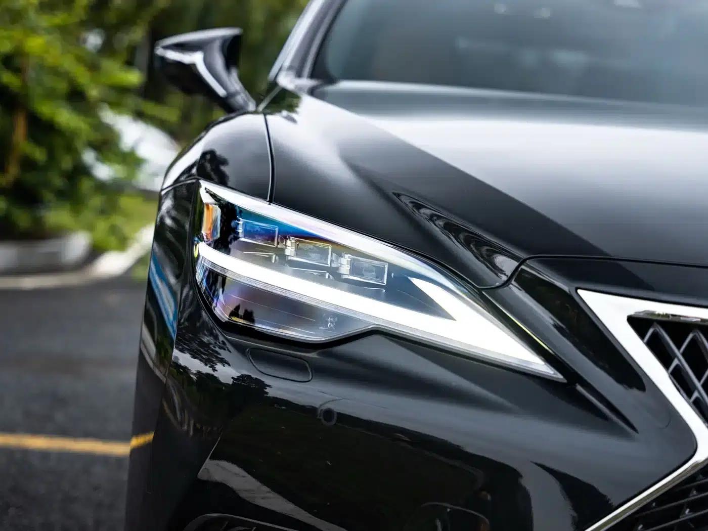 Lexus LS 2023 500h Premium Edition — миниатюра 6