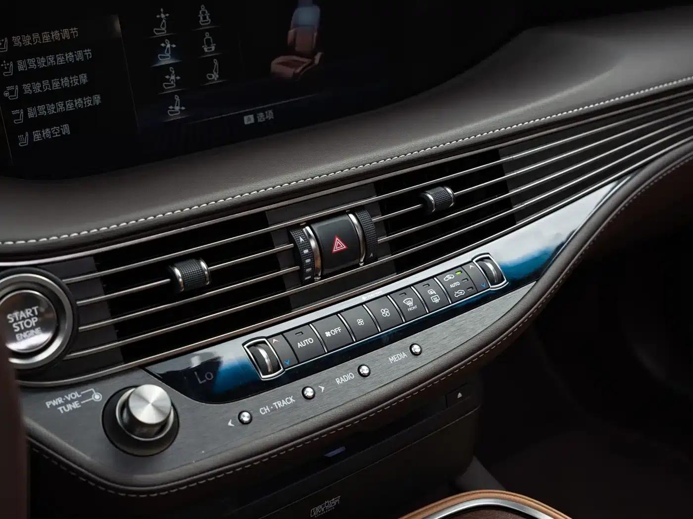 Lexus LS 2018 350 Luxury Edition (China V emission standard) — миниатюра 16