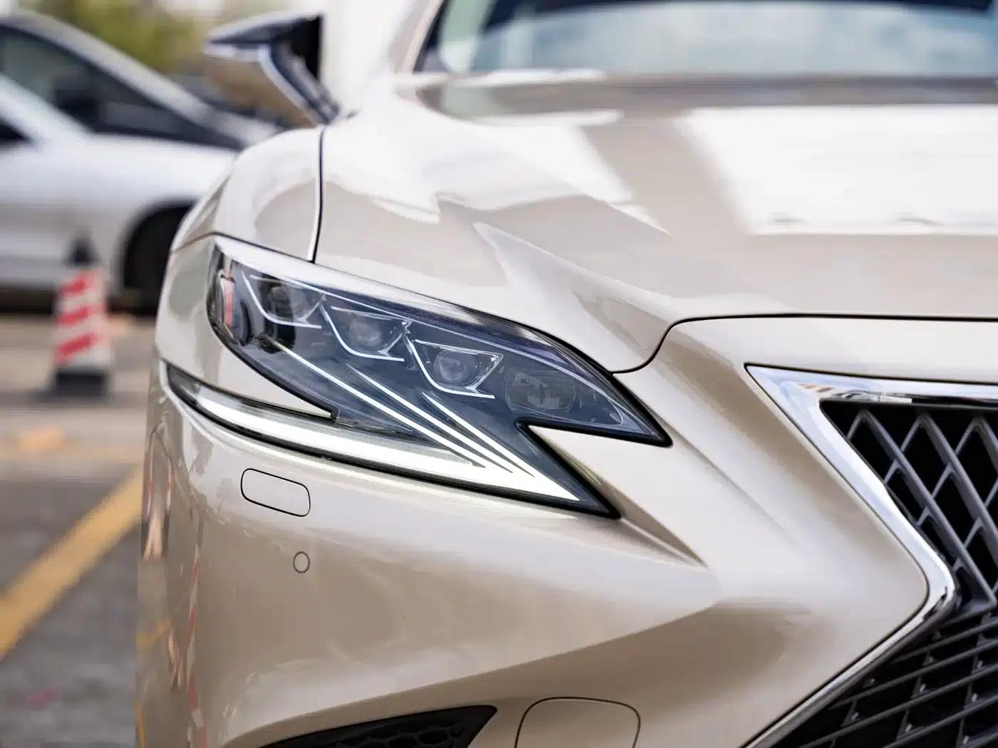 Lexus LS 2018 350 Luxury Edition (China V emission standard) — миниатюра 6