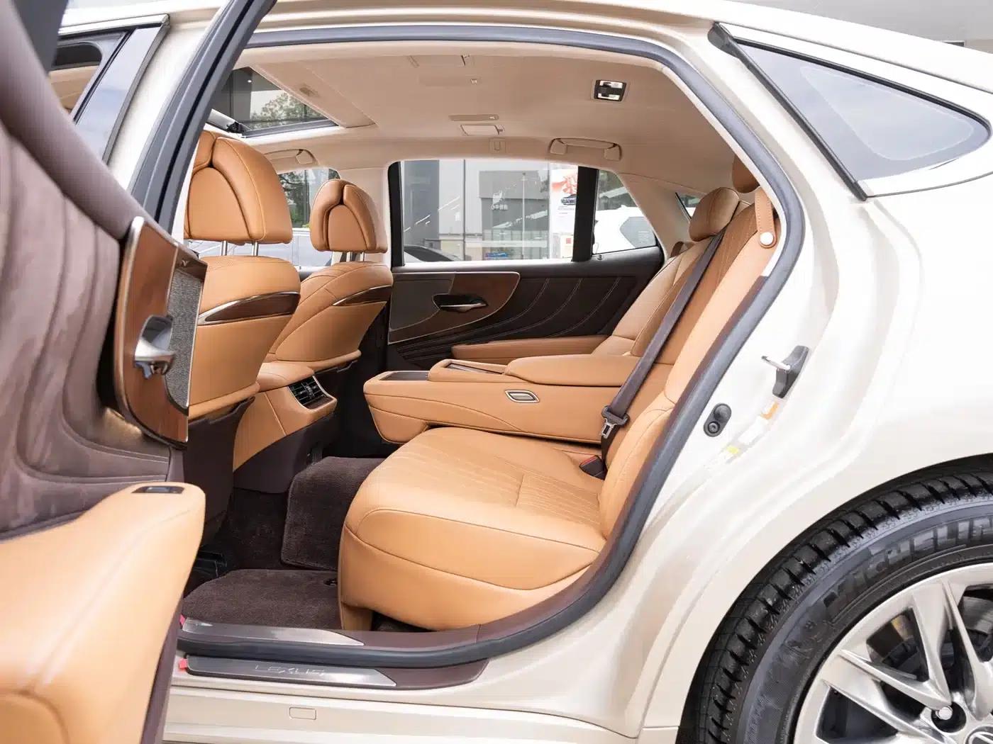 Lexus LS 2018 350 Luxury Edition (China V emission standard) — миниатюра 9