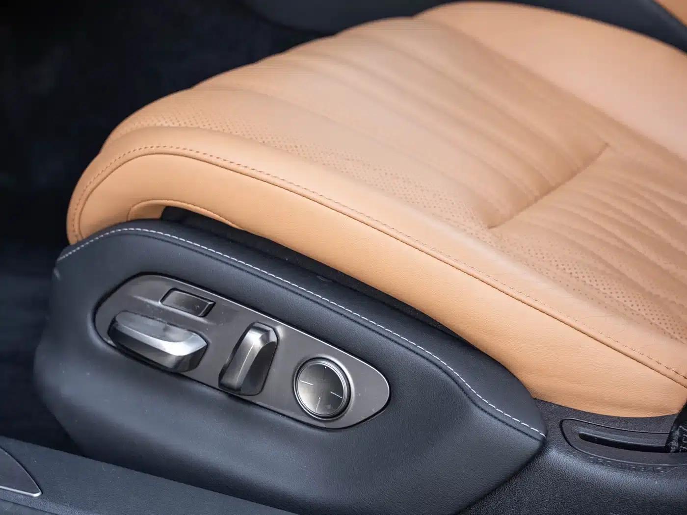 Lexus LS 2021 500h Premium Edition — миниатюра 18