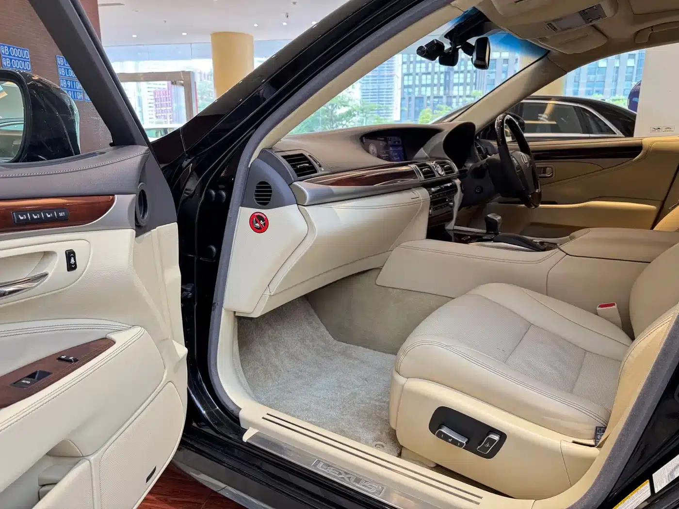 Lexus LS 2014 460L Luxury Edition — миниатюра 8