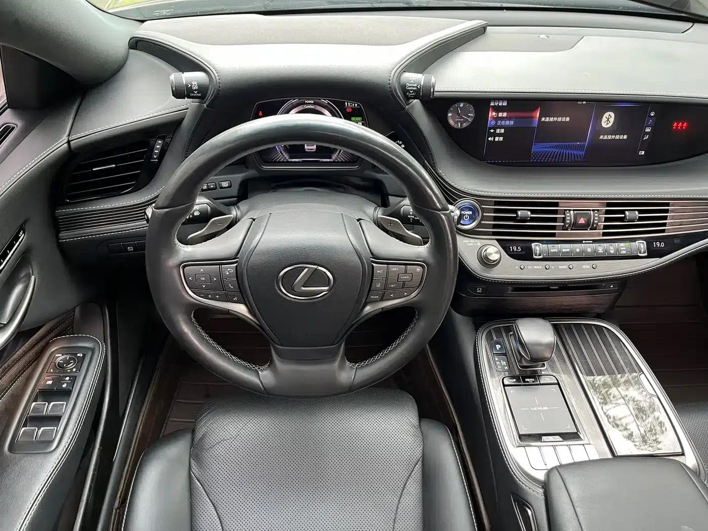 Lexus LS 2018 500h Premium Edition (China V Emission Standard) — миниатюра 14