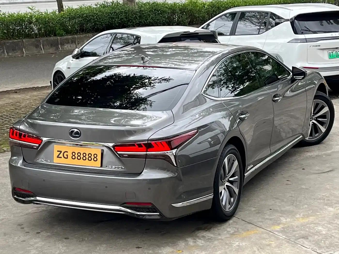 Lexus LS 2018 500h Premium Edition (China V Emission Standard) — миниатюра 5