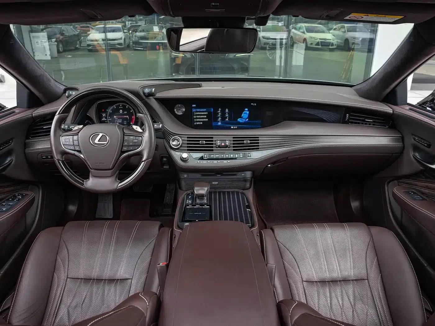 Lexus LS 2018 350 Luxury Edition (China V emission standard) — миниатюра 13