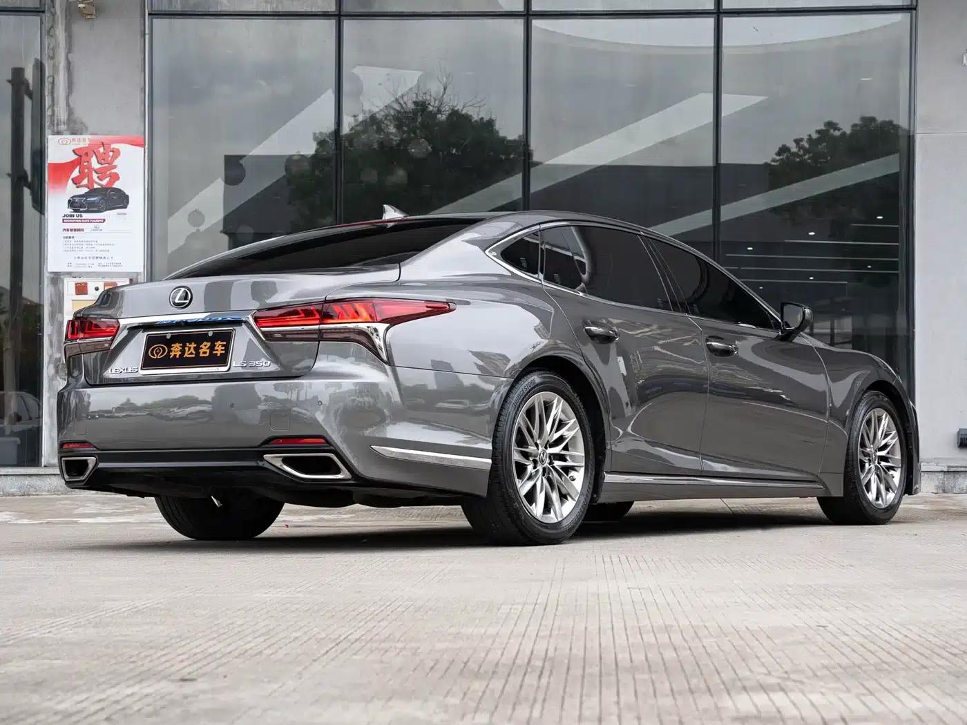 Lexus LS 2018 350 Luxury Edition (China V emission standard) — миниатюра 3