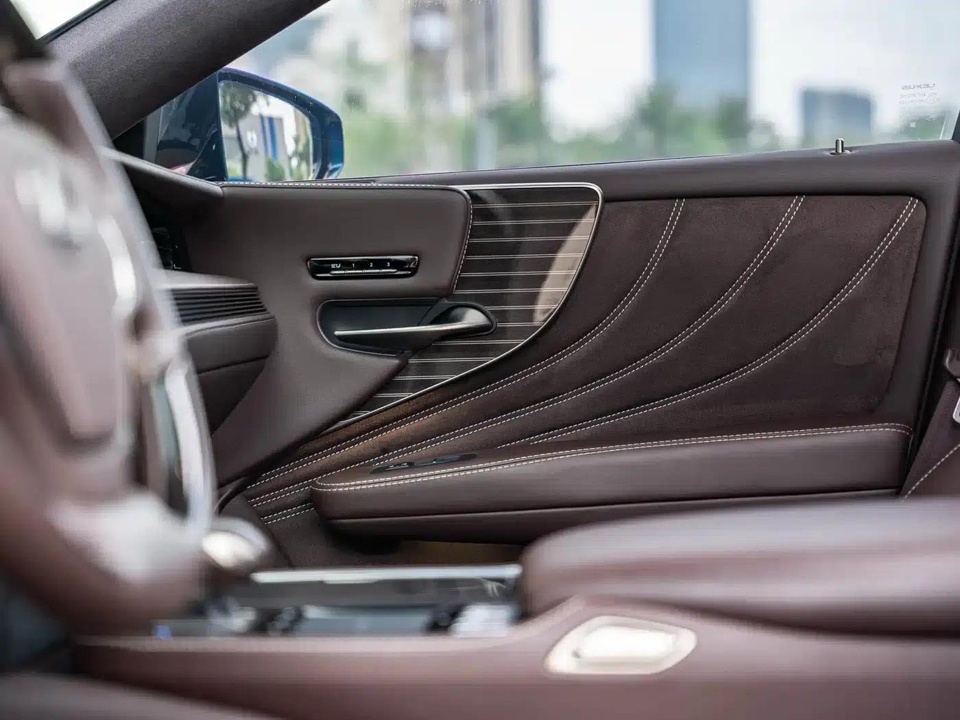 Lexus LS 2018 350 Luxury Edition (China V emission standard) — миниатюра 21